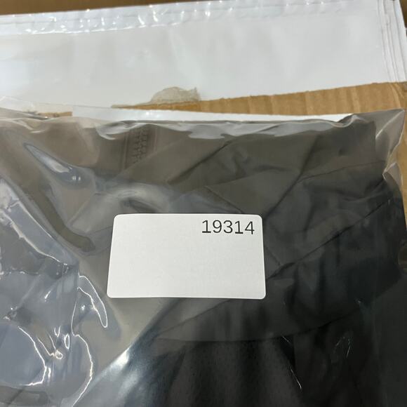 Nike Windbreaker Jacket Boys Size M Black Full Zip Hooded Lightweight Logo - Picture 8 of 8